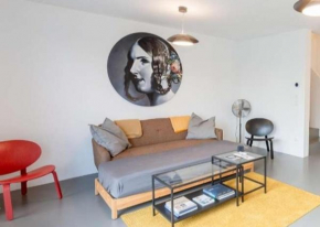 Donauperle - Wunderschönes Ferienhaus direkt an der Donau